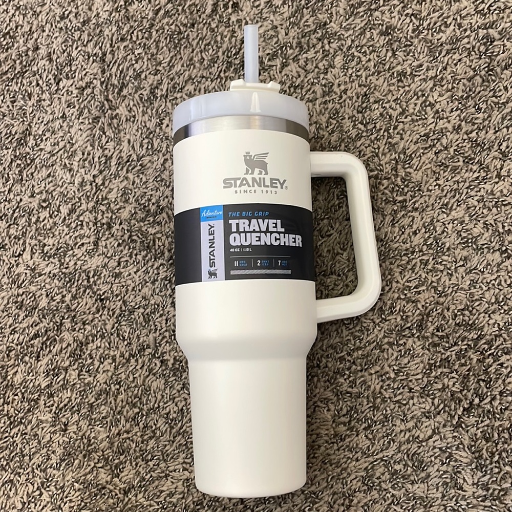 Stanley tumbler 40oz